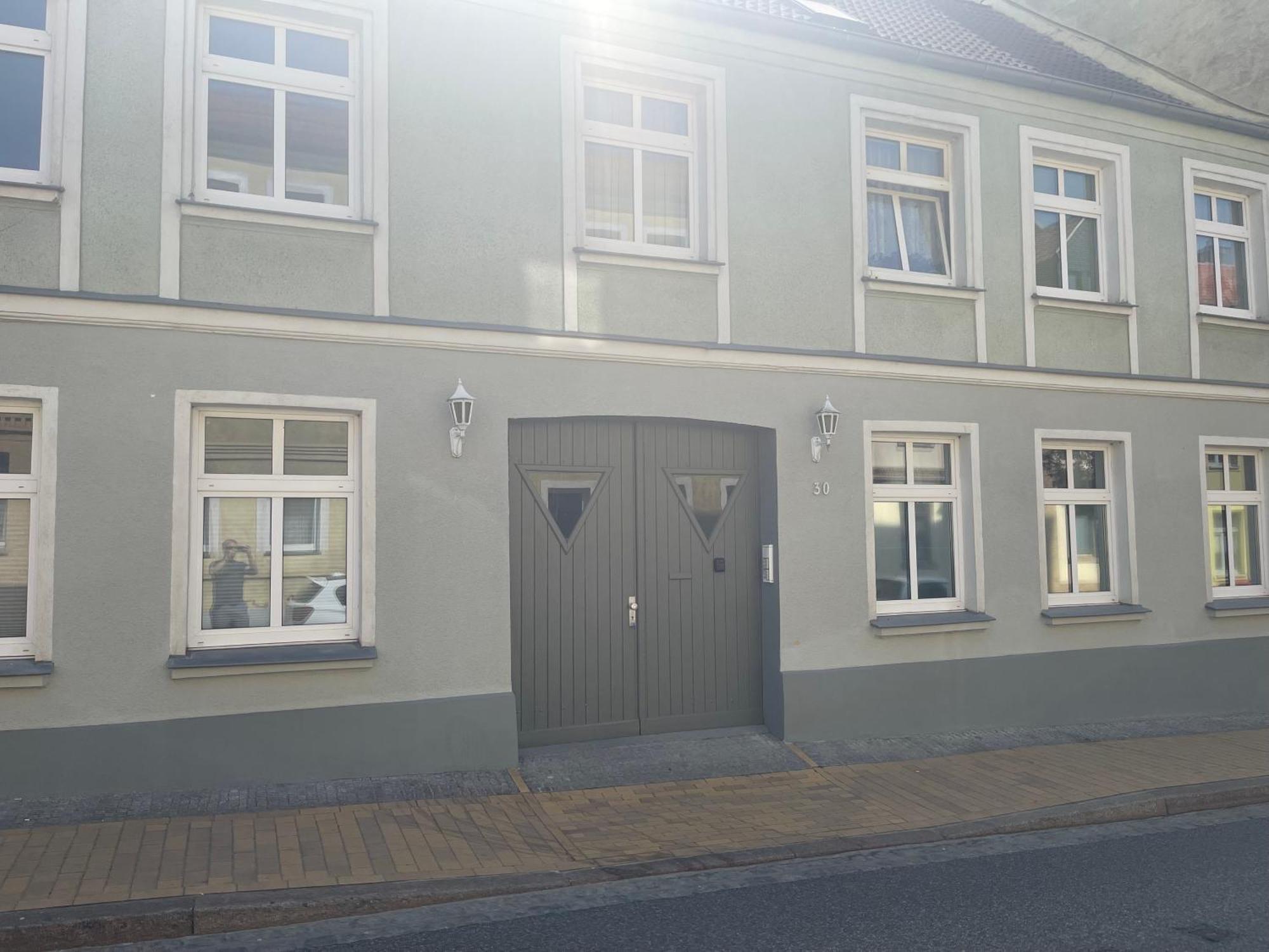 kleines Appartement am Schlossparkcenter Schwerin  Exterior foto