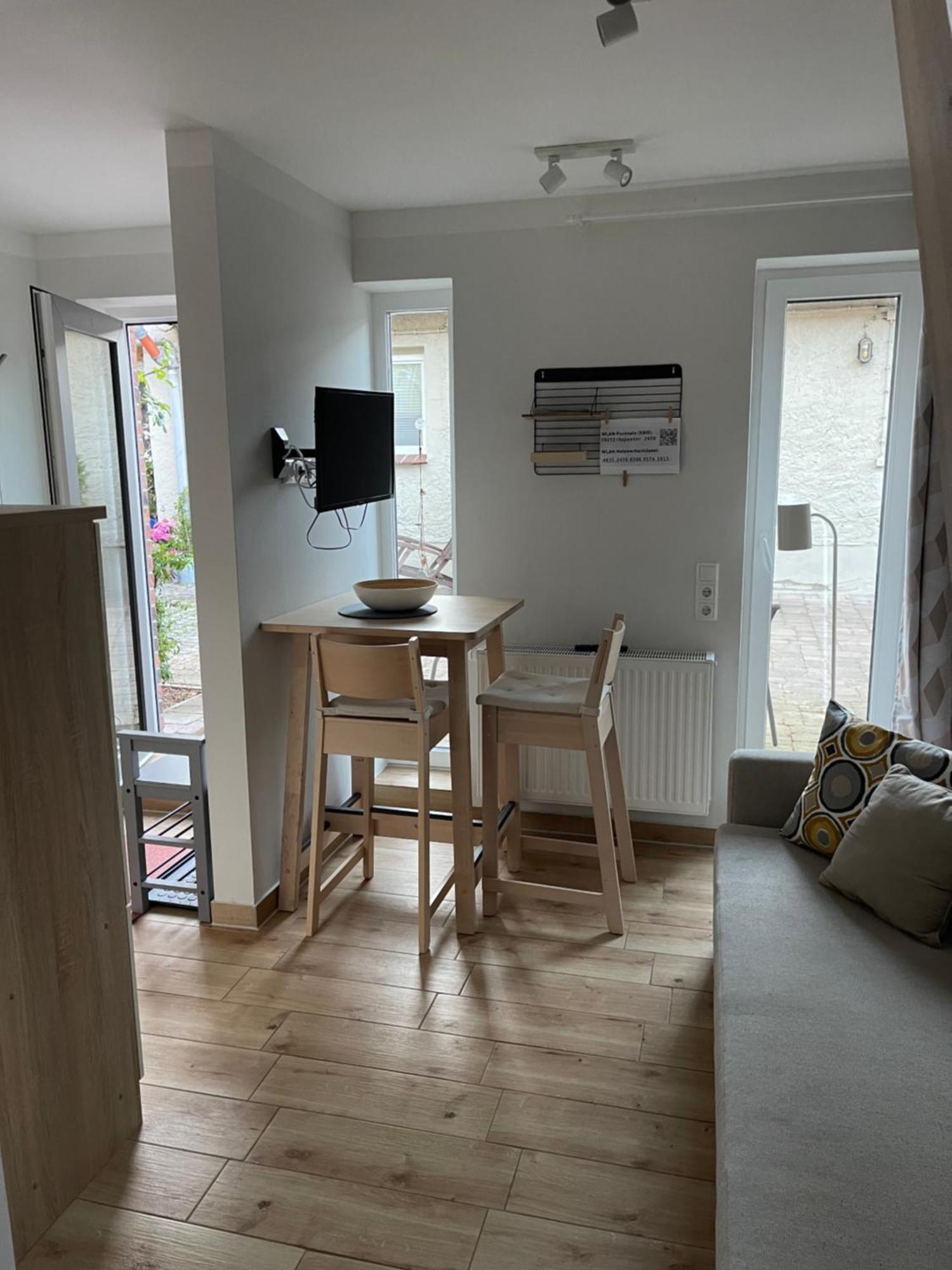 kleines Appartement am Schlossparkcenter Schwerin  Exterior foto