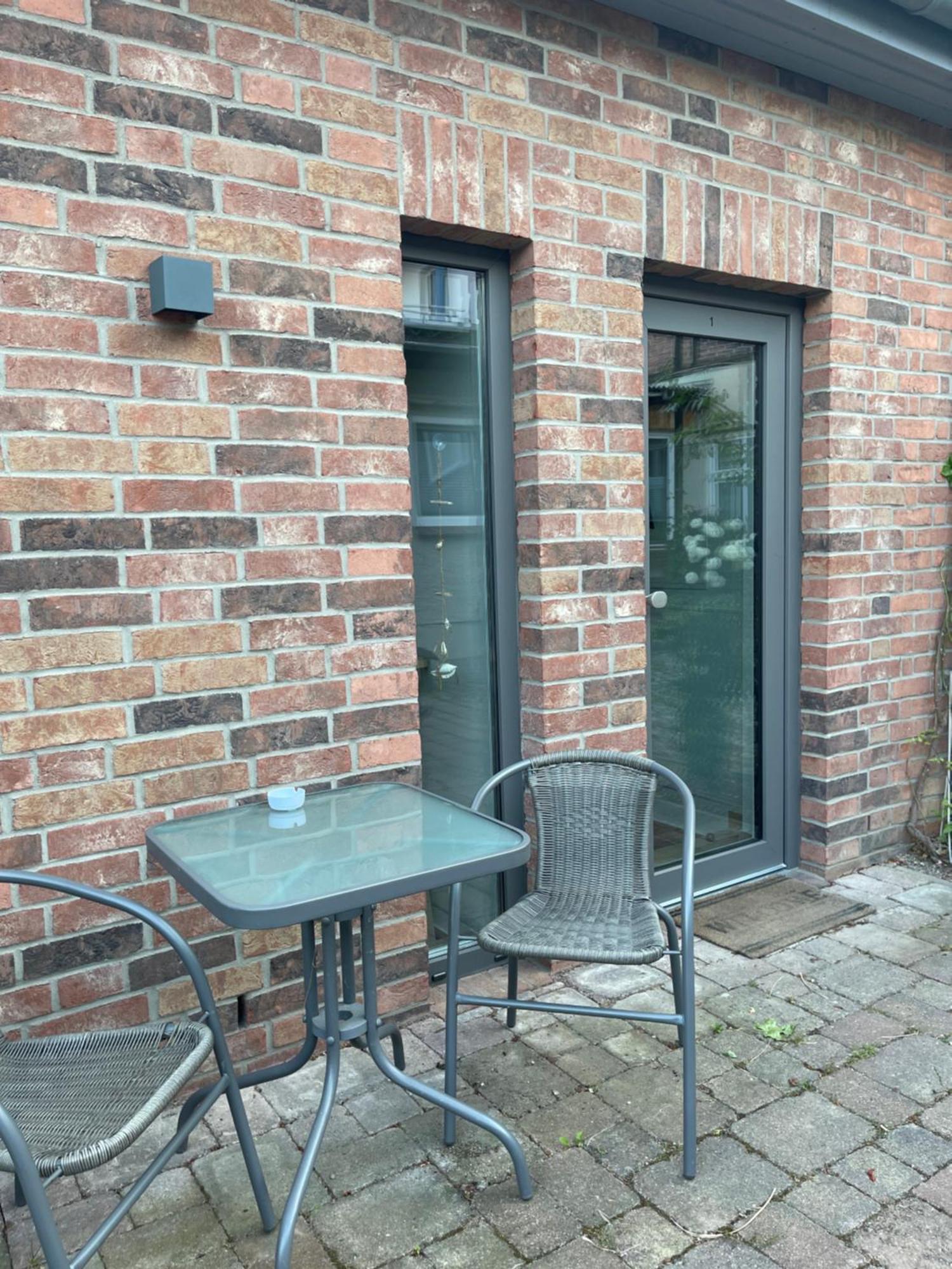 kleines Appartement am Schlossparkcenter Schwerin  Exterior foto