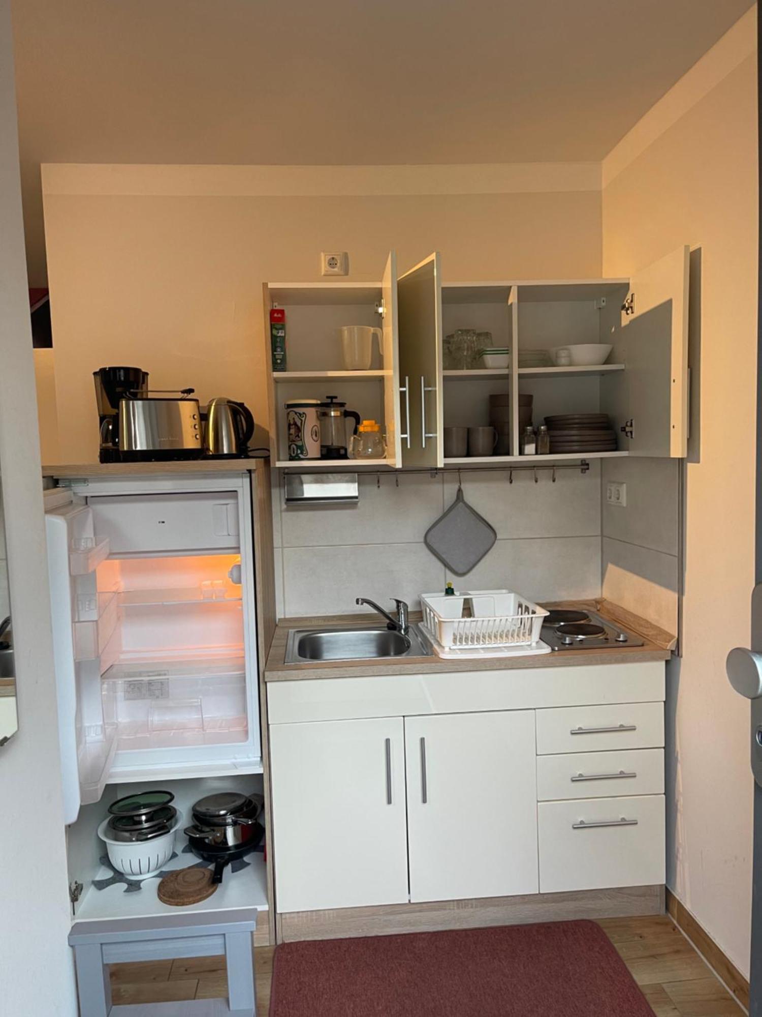 kleines Appartement am Schlossparkcenter Schwerin  Zimmer foto